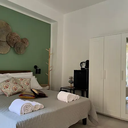 Lodi Modern House ローマ