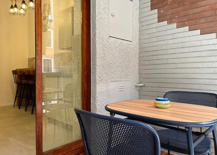Lodi Modern House Pensión 4*